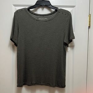 American Eagle Soft & Sexy Medium Striped Short Sleeve Shirt